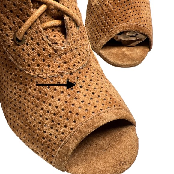 Jeffrey Campbell Women's Sz 9.5 Suede Peep Toe Perforated Lace Up Wedge Bootie - Picture 10 of 11